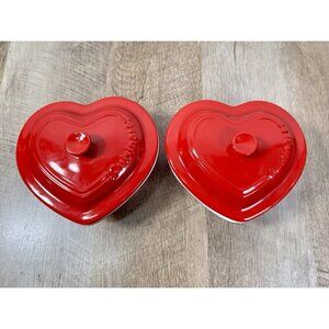 Lot Of 2 Cuisinart Red Heart Ramekin Mini Cocottes w/ Lids Ceramic 9 Oz Unused